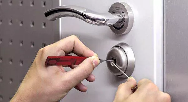 словарь взломщика